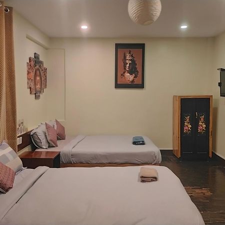 Hotel Shree Tara 카트만두 외부 사진