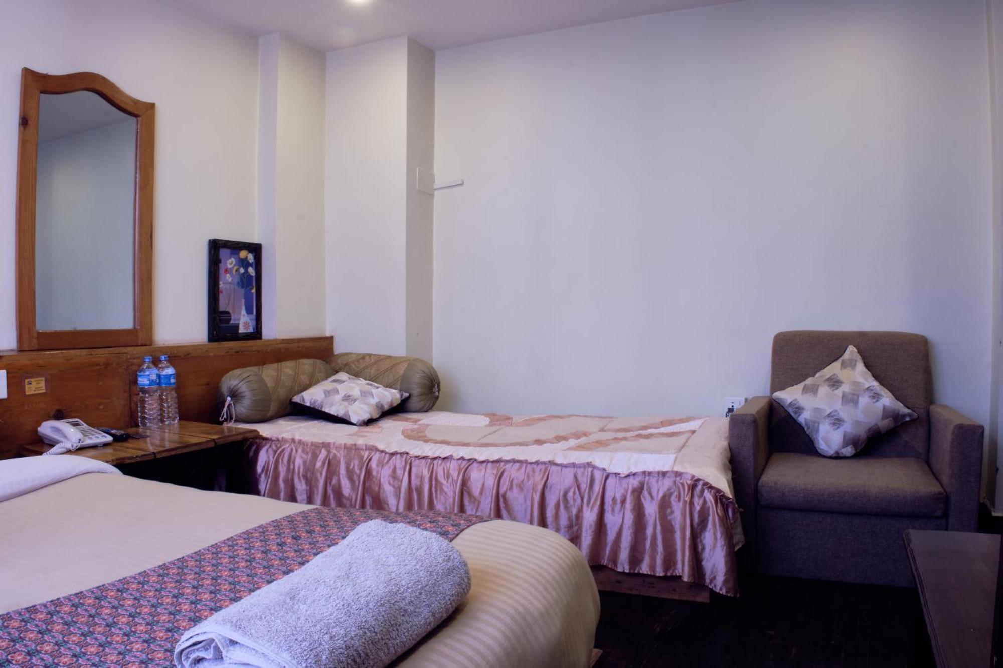 Hotel Shree Tara 카트만두 외부 사진